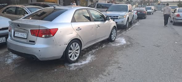 كيا فورتي 2010 - صورة 5