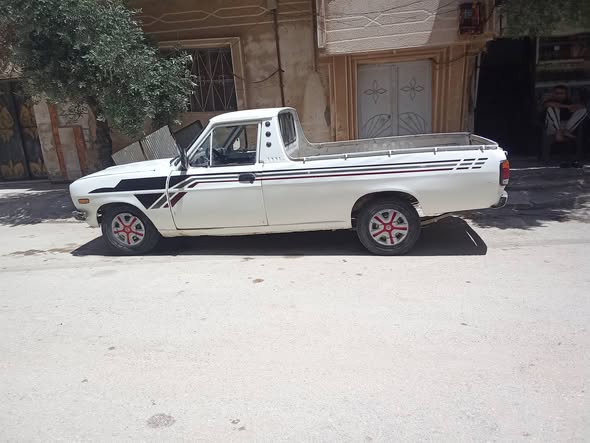 نيسان 1200 1992 - صورة 2