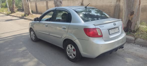 كيا ريو 2010 - صورة 2