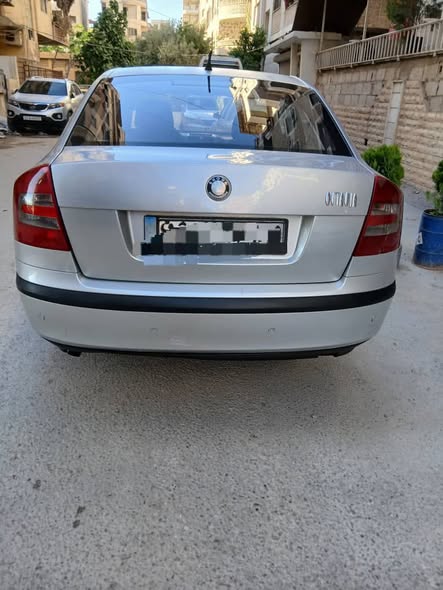 سكودا أوكتافيا 2007 - صورة 2