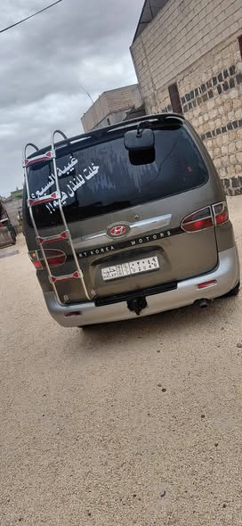 هيونداي H-1 2004 - صورة 4