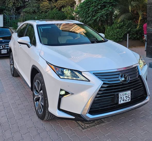 لكزس RX 350 2019 - صورة 2