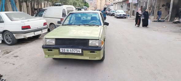ميتسوبيشي لانسر 1983 - صورة 4