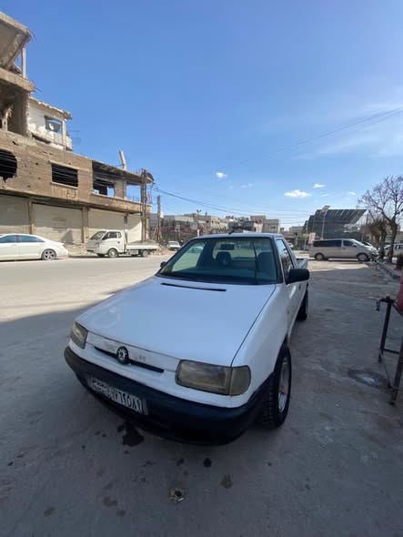سكودا Pickup 1997 - صورة 3