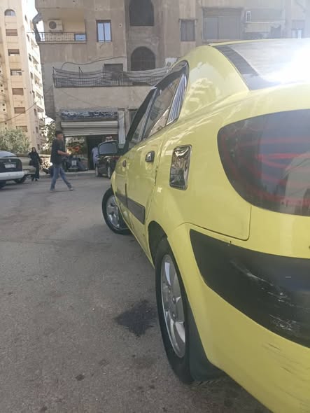 كيا ريو 2009 - صورة 5