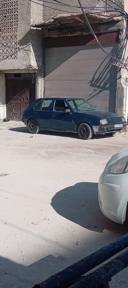 ميتسوبيشي كولت 1983 - صورة 2