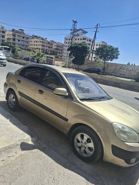 كيا ريو 2009 - صورة 5