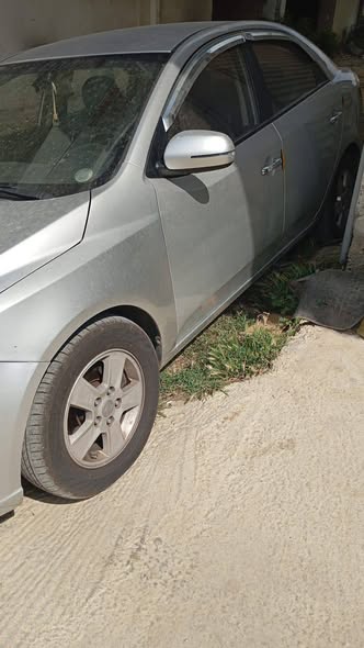 كيا فورتي 2011 - صورة 4