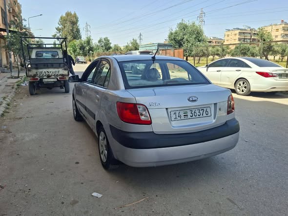 كيا ريو 2009 - صورة 3
