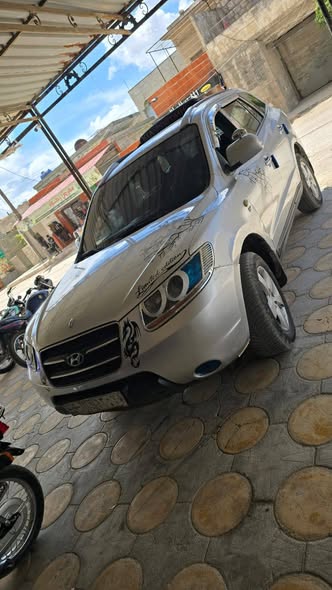 هيونداي سانتافي 2007 - صورة 3