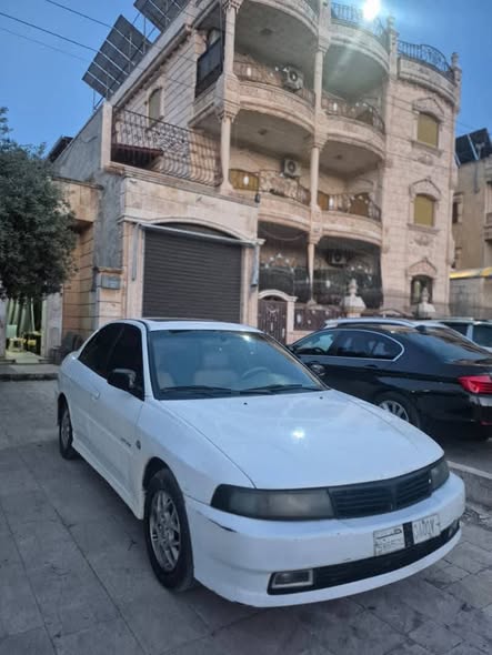 ميتسوبيشي لانسر 2007 - صورة 1