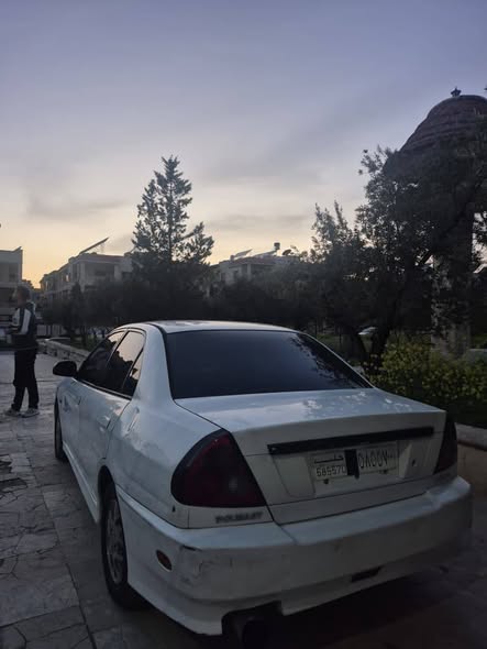 ميتسوبيشي لانسر 2007 - صورة 2