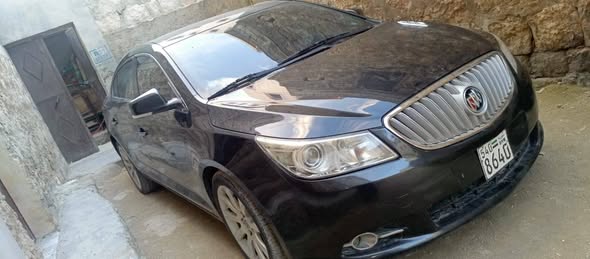 بويك لاكروس 2012 - صورة 2