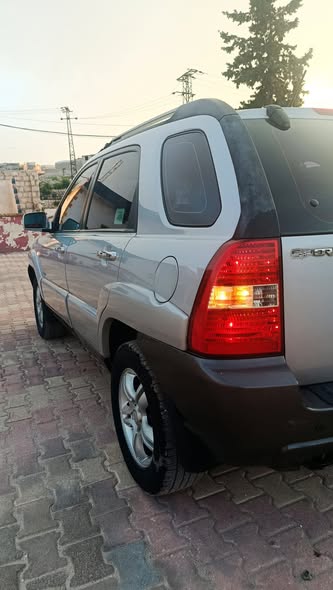 كيا سبورتاج 2005 - صورة 3