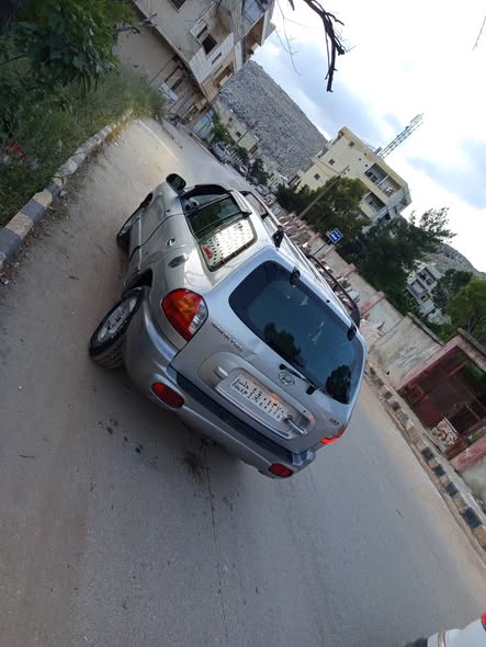 هيونداي سانتافي 2004 - صورة 2