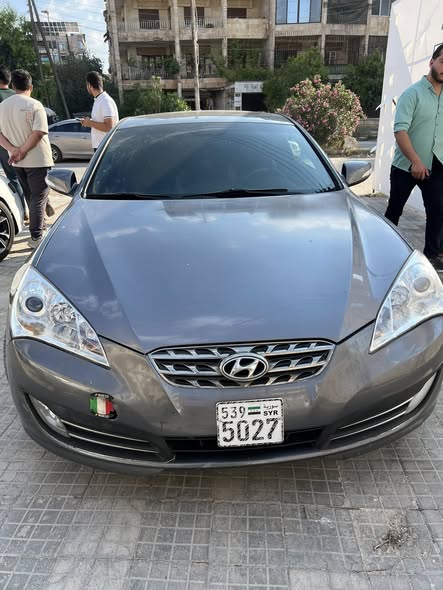 هيونداي جينيسيس كوبيه 2011 - صورة 4