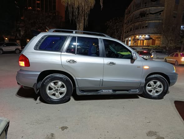 هيونداي سنتافيه 2004 - صورة 1