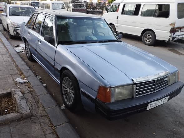مازدا 626 1983 - صورة 1