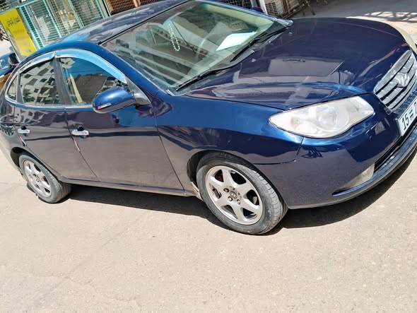 هيونداي افانتي 2008 - صورة 3