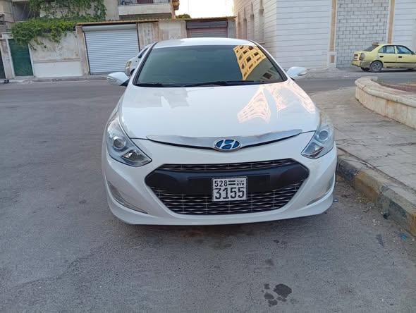 هيونداي سوناتا 2012 - صورة 1