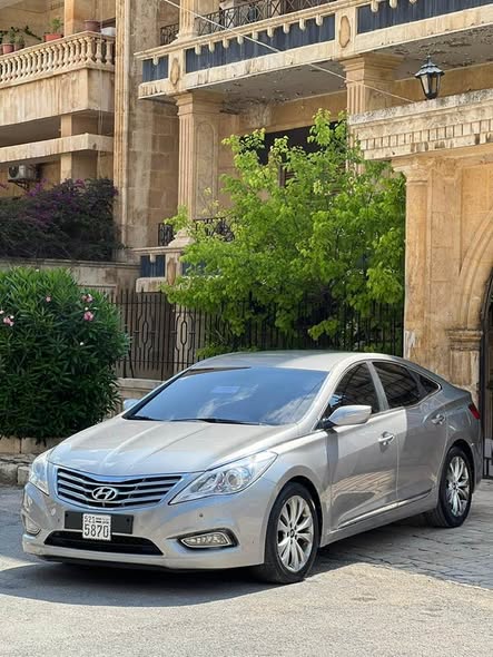 هيونداي ازيرا 2012 - صورة 2