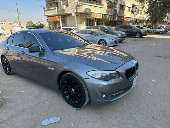 بي إم دبليو 528i 2012 - صورة 1