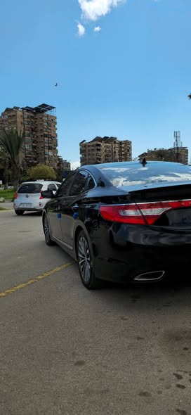 هيونداي أزيرا 2014 - صورة 4