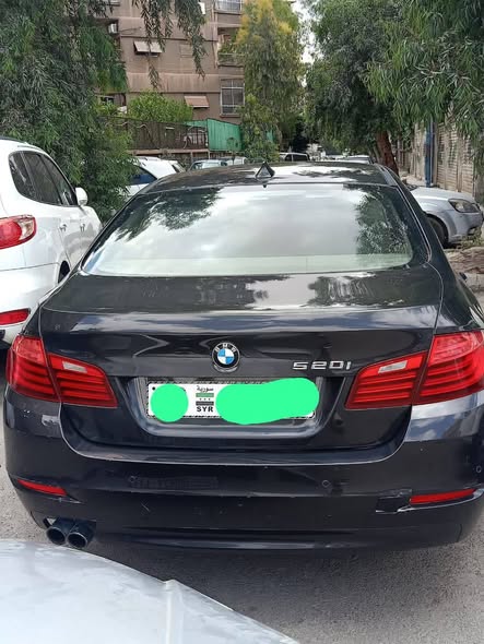 بي إم دبليو 520 2014 - صورة 2