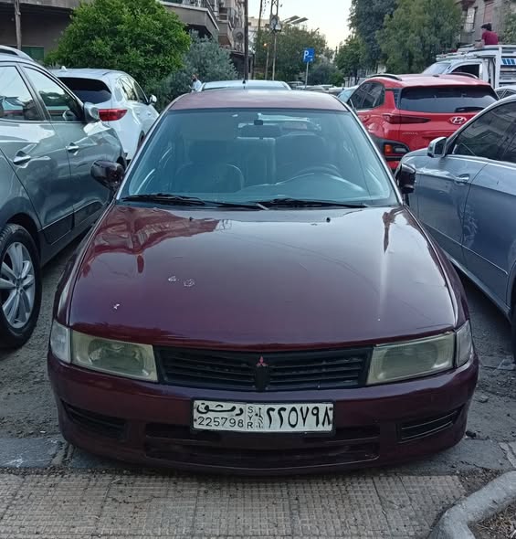 ميتسوبيشي لانسر 2000 - صورة 2