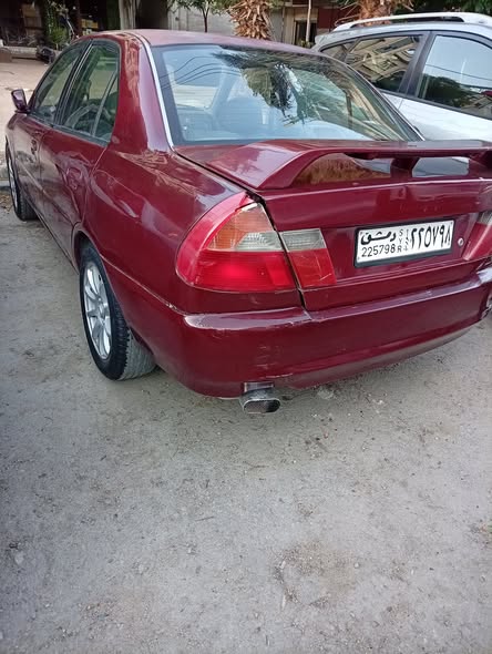 ميتسوبيشي لانسر 2000 - صورة 5