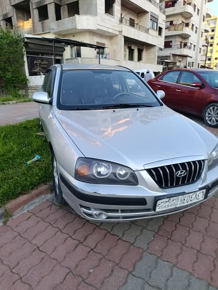 هيونداي افانتي 2006 - صورة 2