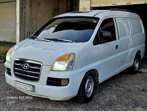 هيونداي H-1 2007 - صورة 1