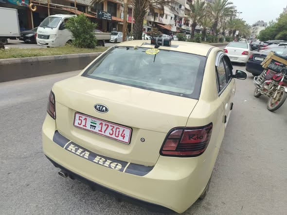 كيا ريو 2010 - صورة 4