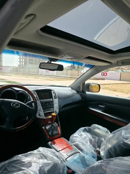 ليكزس RX 350 2009 - صورة 2