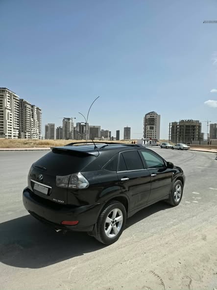 ليكزس RX 350 2009 - صورة 3