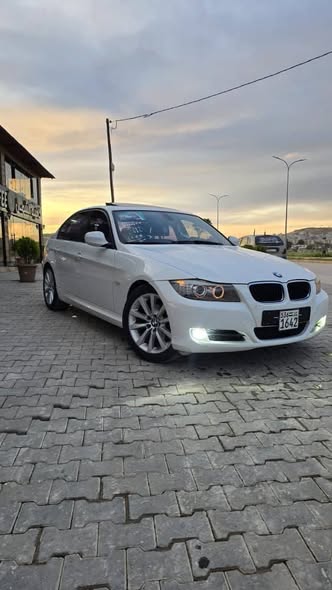 بي إم دبليو 320 2012 - صورة 3