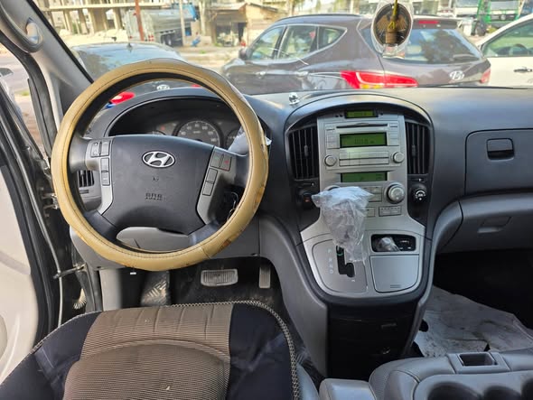 هيونداي H1 2015 - صورة 5