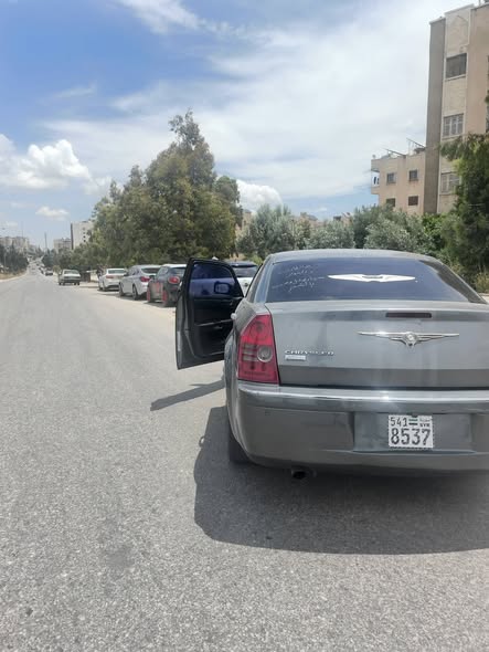 كلايزر 300C 2010 - صورة 3