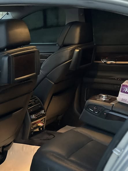 بي ام دبليو 740Li 2010 - صورة 4