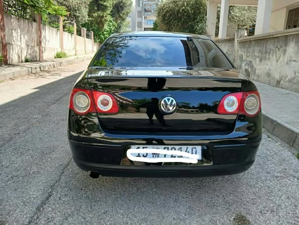 فوكس فاغن باسات 2007 - صورة 1