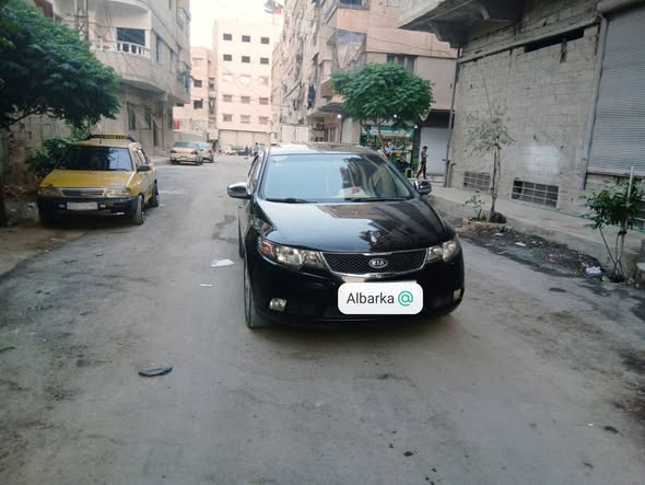 كيا فورتي 2010 - صورة 3