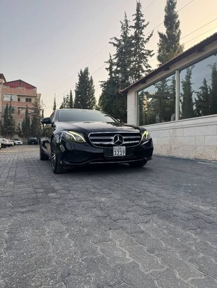 مرسيدس E200 2018 - صورة 1