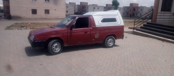 سكودا بيك اب 1994 - صورة 4