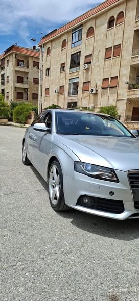 اودي A4 2011 - صورة 5