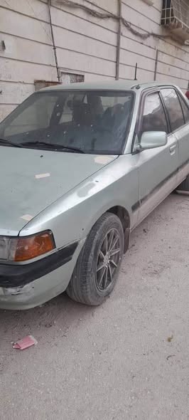 مازدا 323 1993 - صورة 2