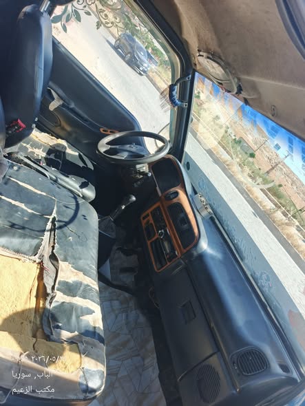 هيونداي H-100 2001 - صورة 2