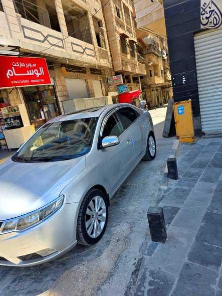 كيا فورتي 2010 - صورة 5