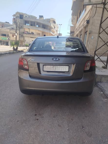 كيا ريو 2010 - صورة 2