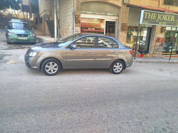 كيا ريو 2010 - صورة 4