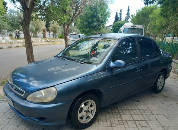كيا ريو 2003 - صورة 4